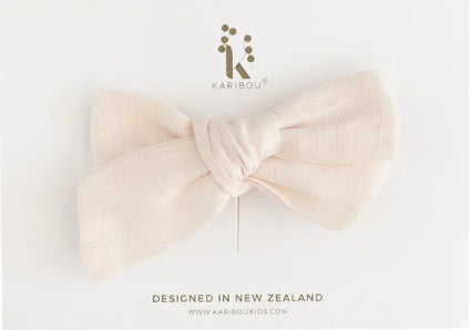 Karibou Skylah Pinwheel Linen Bow Hair Clip